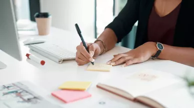 Employee analyzing results to measure employee engagement programs results